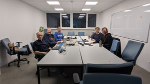 Participants of HWC Nuremberg 2024-01-10 sitting around a conference table